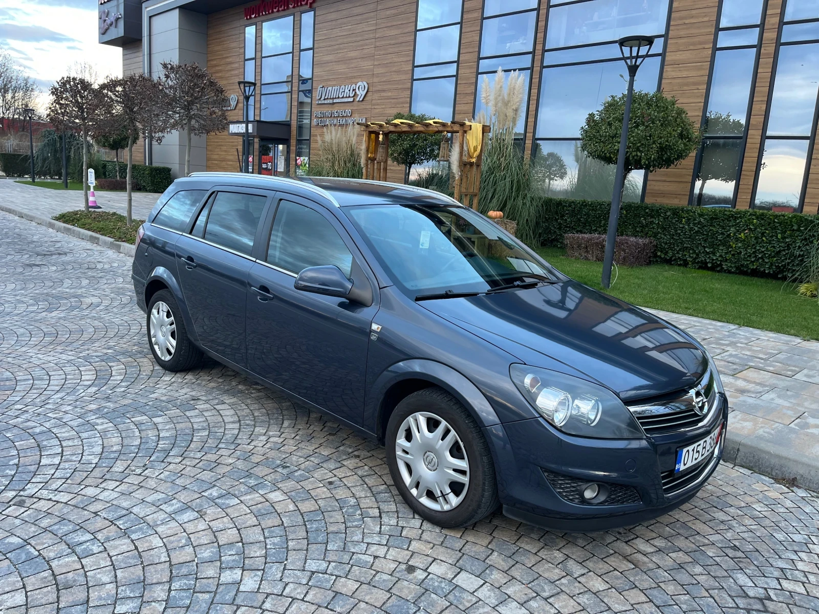 Opel Astra 1.6GPL-TECH* 116к.с. Фабрична газ!! Перфектна!!! - изображение 6