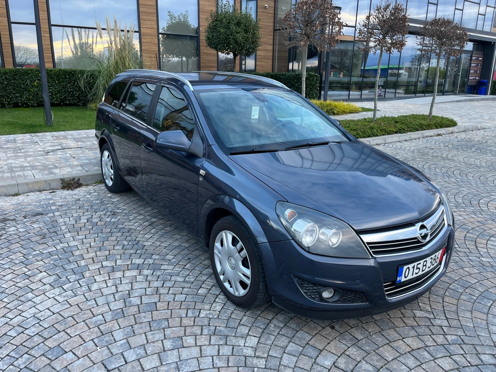 Opel Astra 1.6GPL-TECH* 116к.с. Фабрична газ!! Перфектна!!! - изображение 3