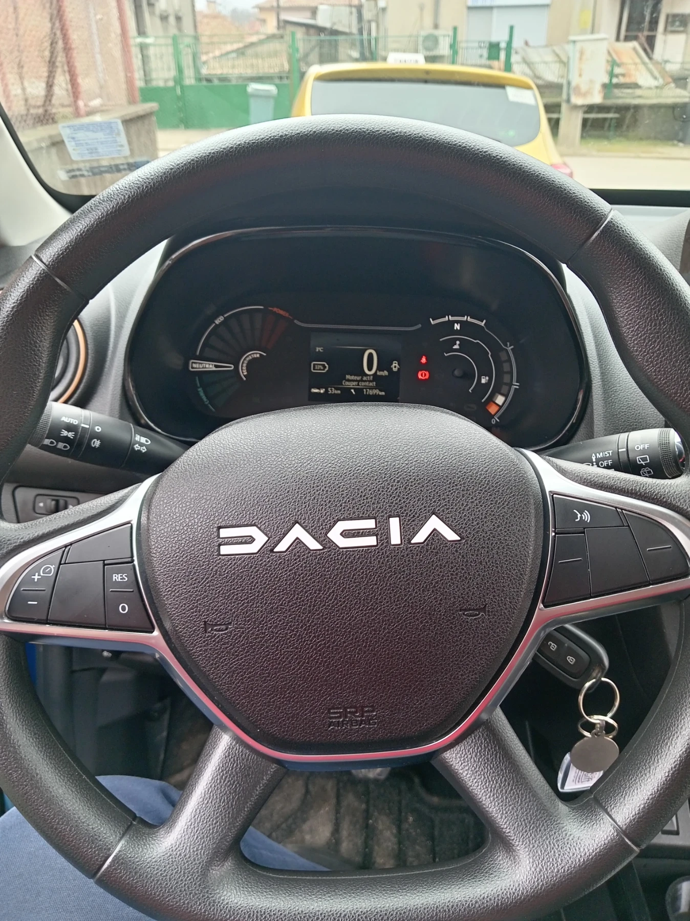 Dacia Spring | Mobile.bg � ����������� 12