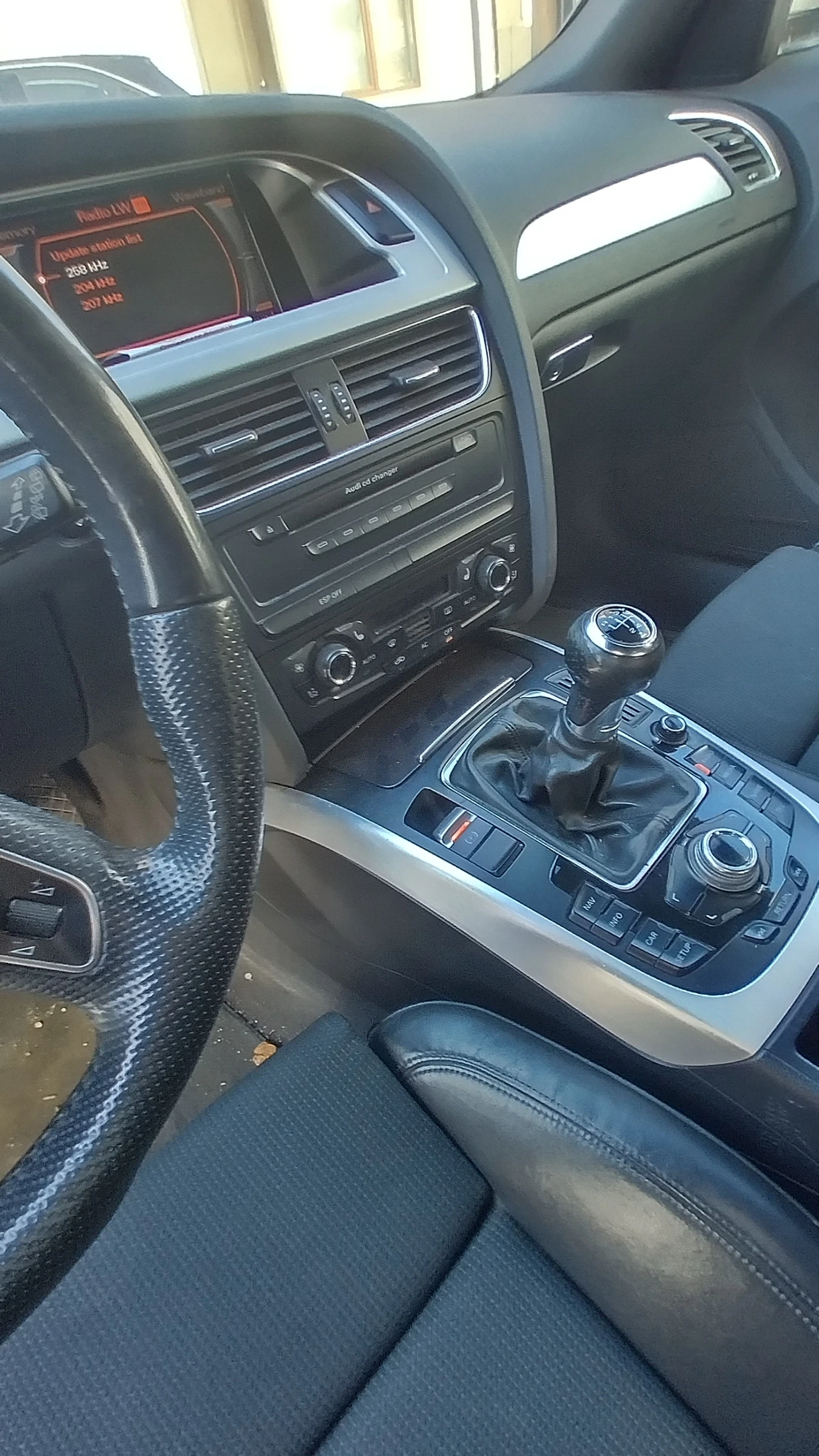 Audi A4, снимка 8 - Автомобили и джипове - 53934060