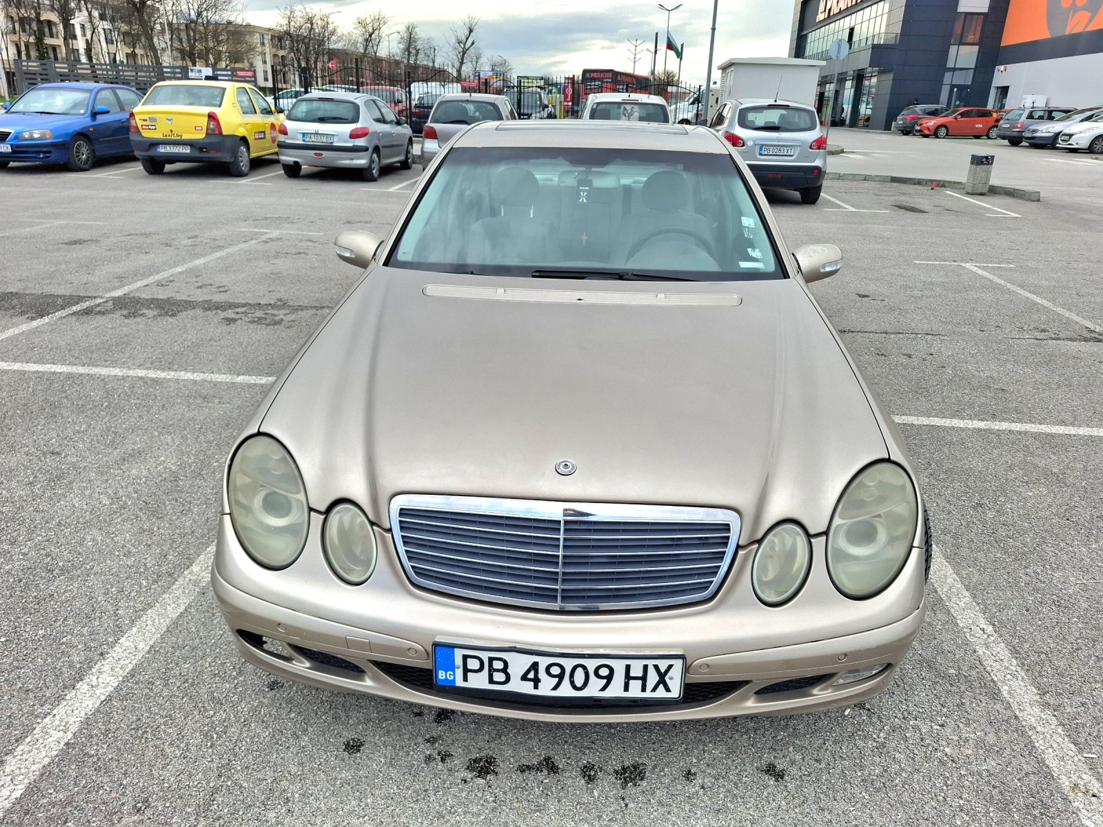 Mercedes-Benz E 200 Clasic cdi, снимка 6 - Автомобили и джипове - 54081999
