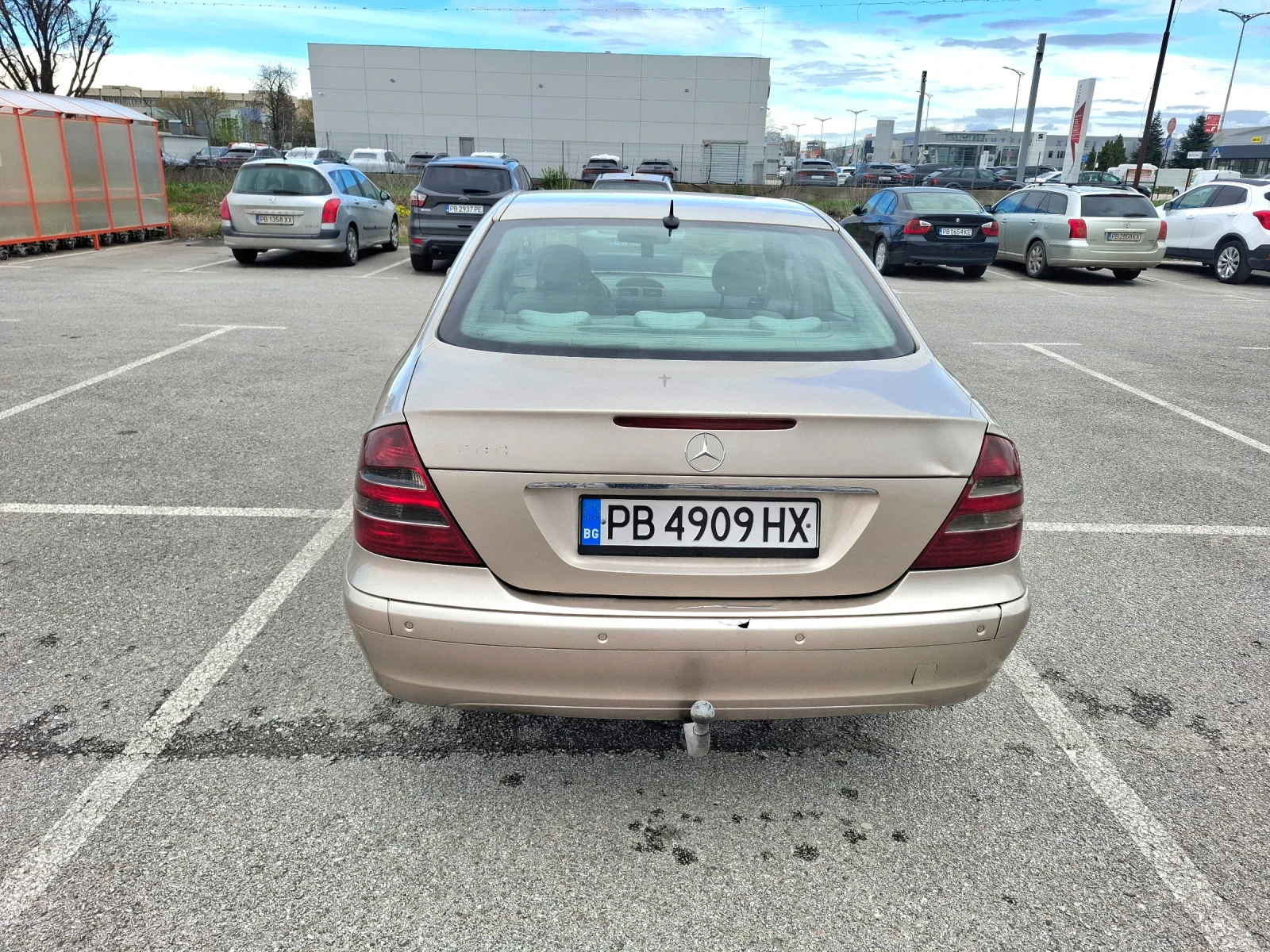 Mercedes-Benz E 200 Clasic cdi, снимка 4 - Автомобили и джипове - 54081999