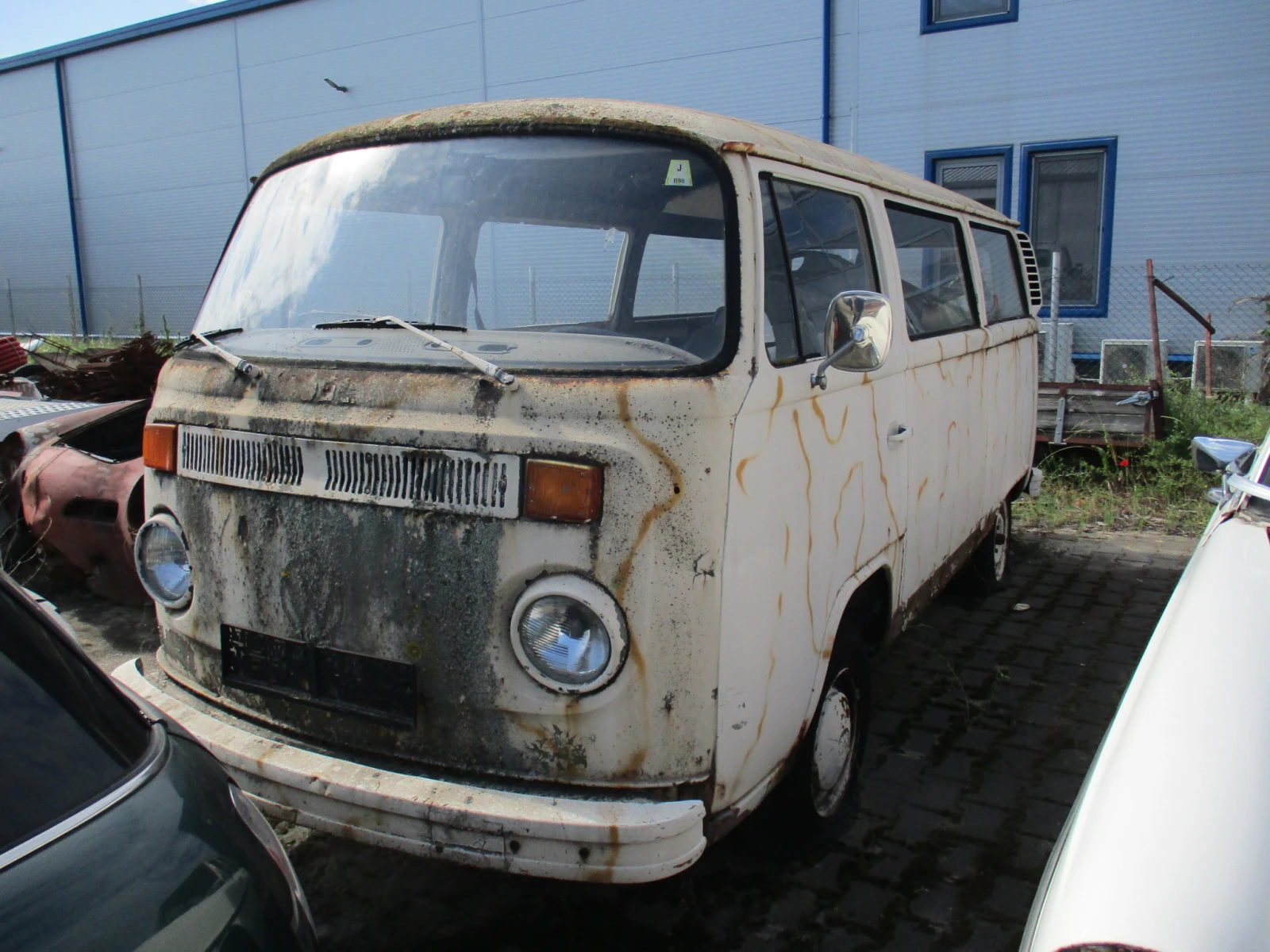 VW Beetle, снимка 16 - Автомобили и джипове - 54630970