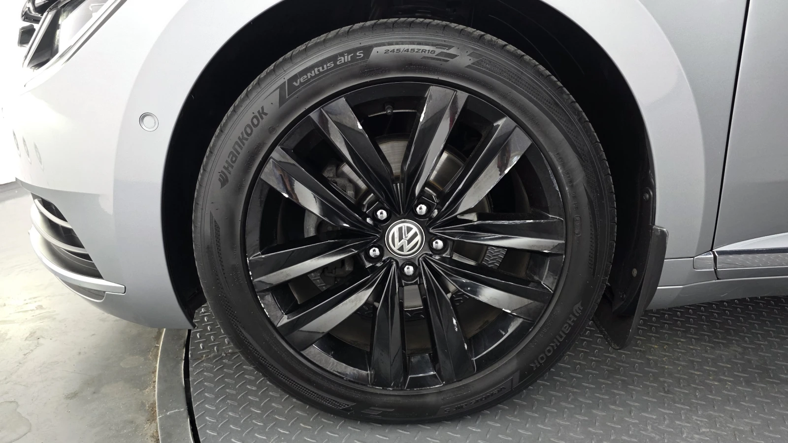 VW Arteon 2020* PRESTIGE* ОБДУХ* 360* DISTRONIK* КРАЙНА ЦЕНА, снимка 5 - Автомобили и джипове - 54817486