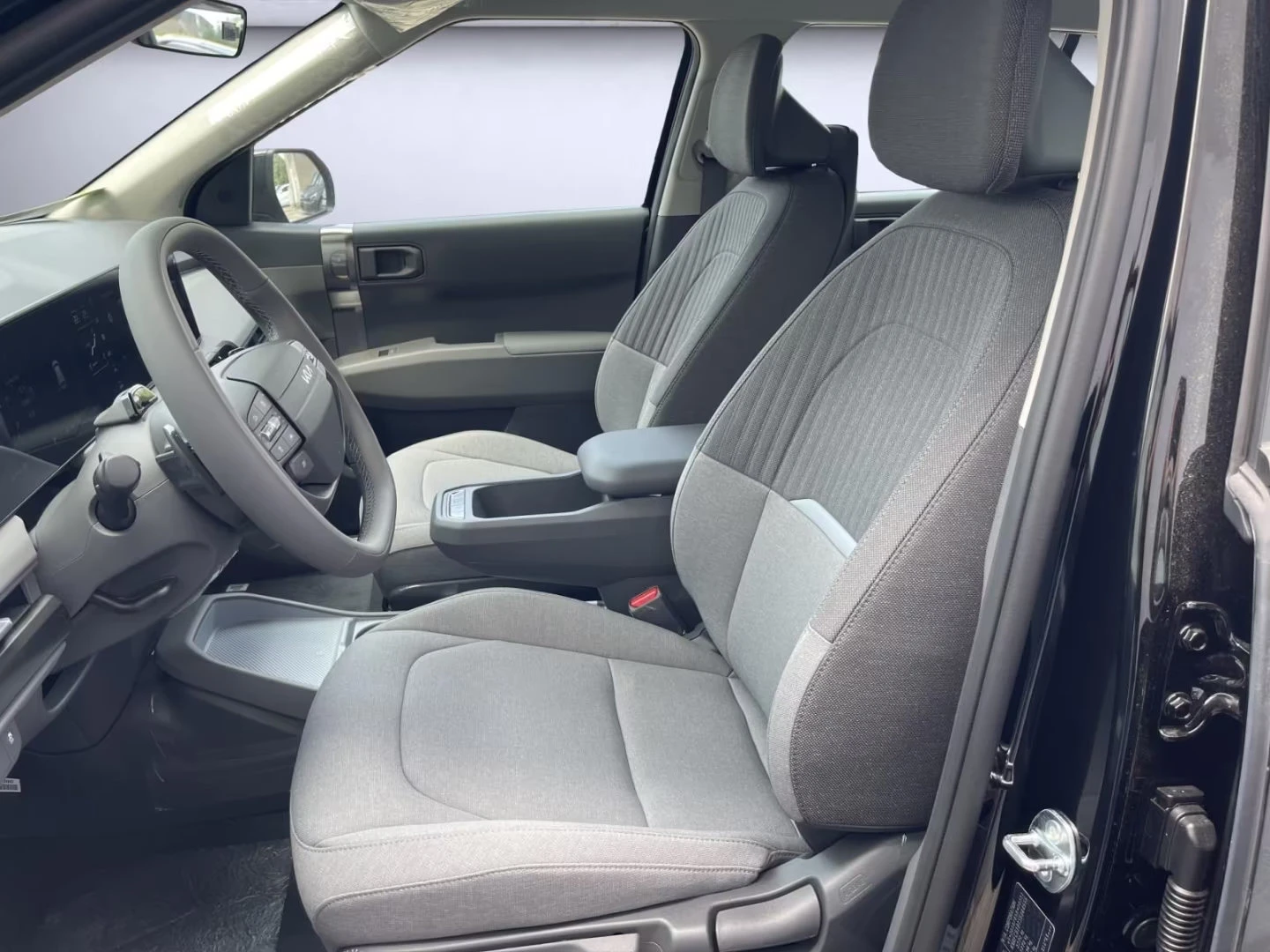 Kia EV3 AIR/204HP/NAVI/CAM/LED/KLESS/CARPLAY/ACC/473z, снимка 10 - Автомобили и джипове - 54838341