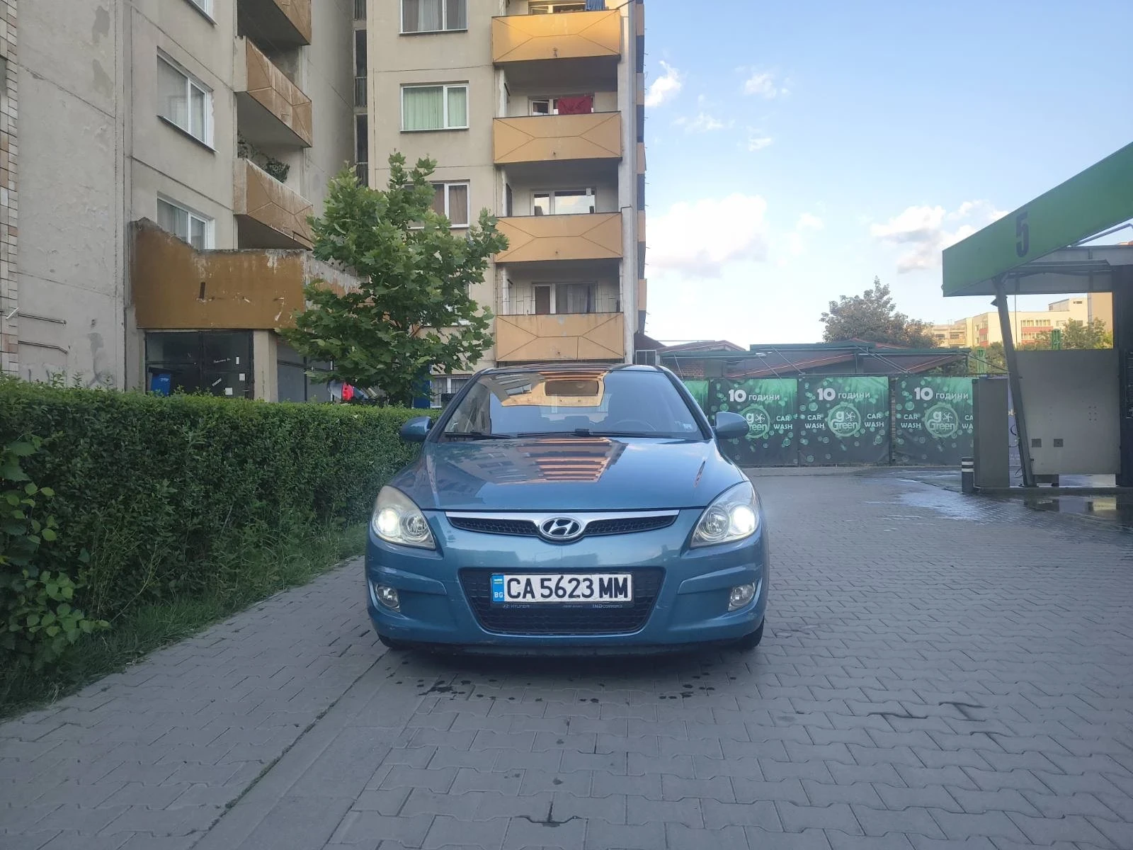 Hyundai I30 Газ бензин, снимка 3 - Автомобили и джипове - 54991485