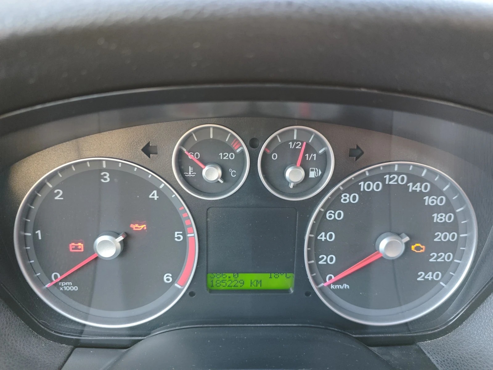 Ford Focus, снимка 15 - Автомобили и джипове - 55239667