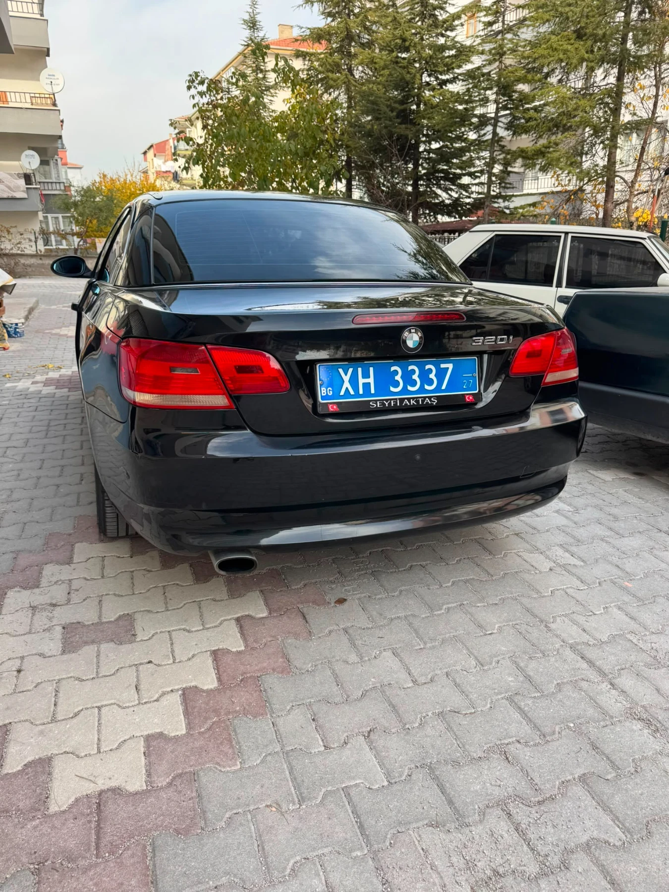 BMW 320, снимка 13 - Автомобили и джипове - 55363690