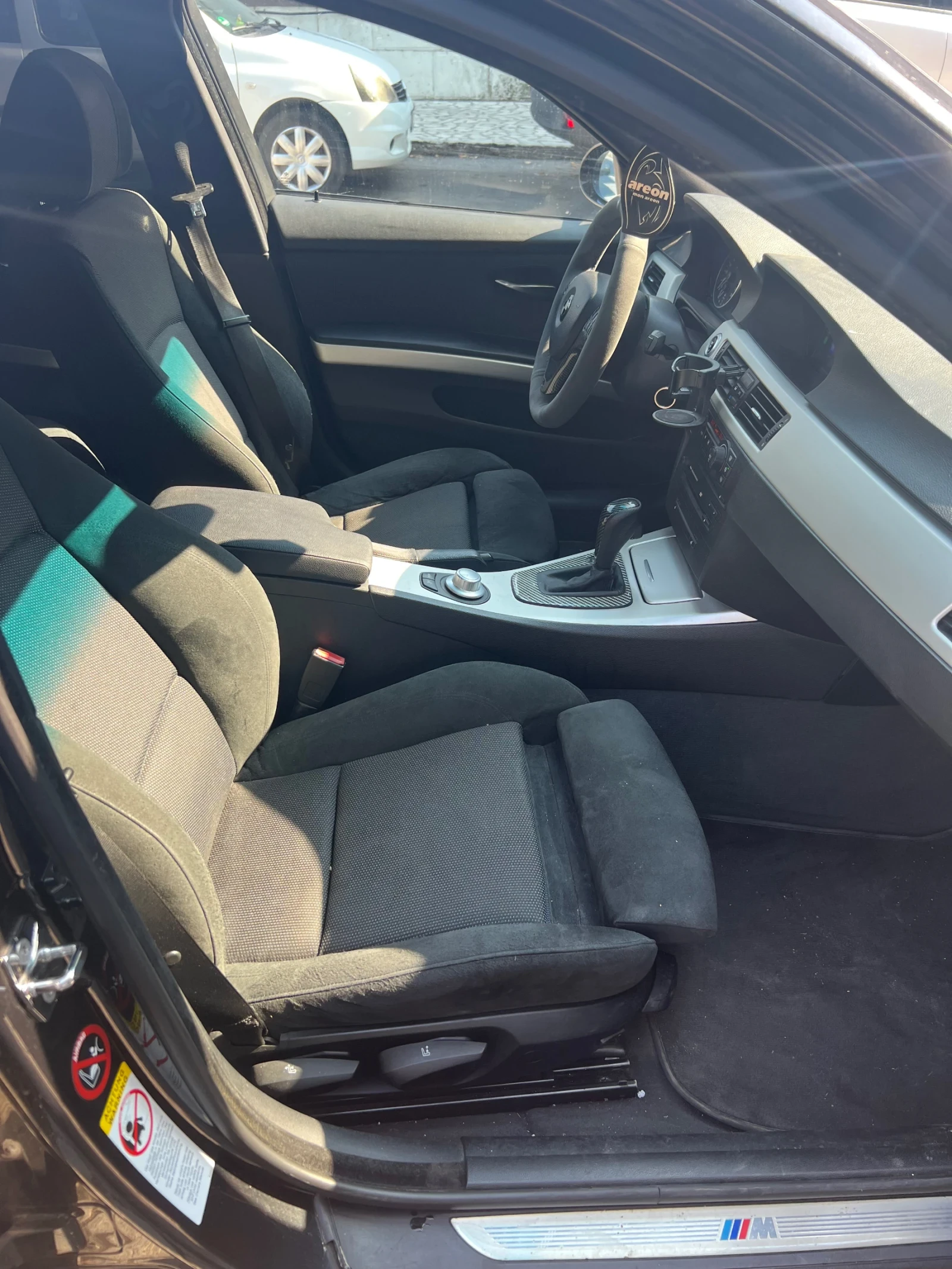 BMW 320 E90 2.0D, снимка 12 - Автомобили и джипове - 55837528
