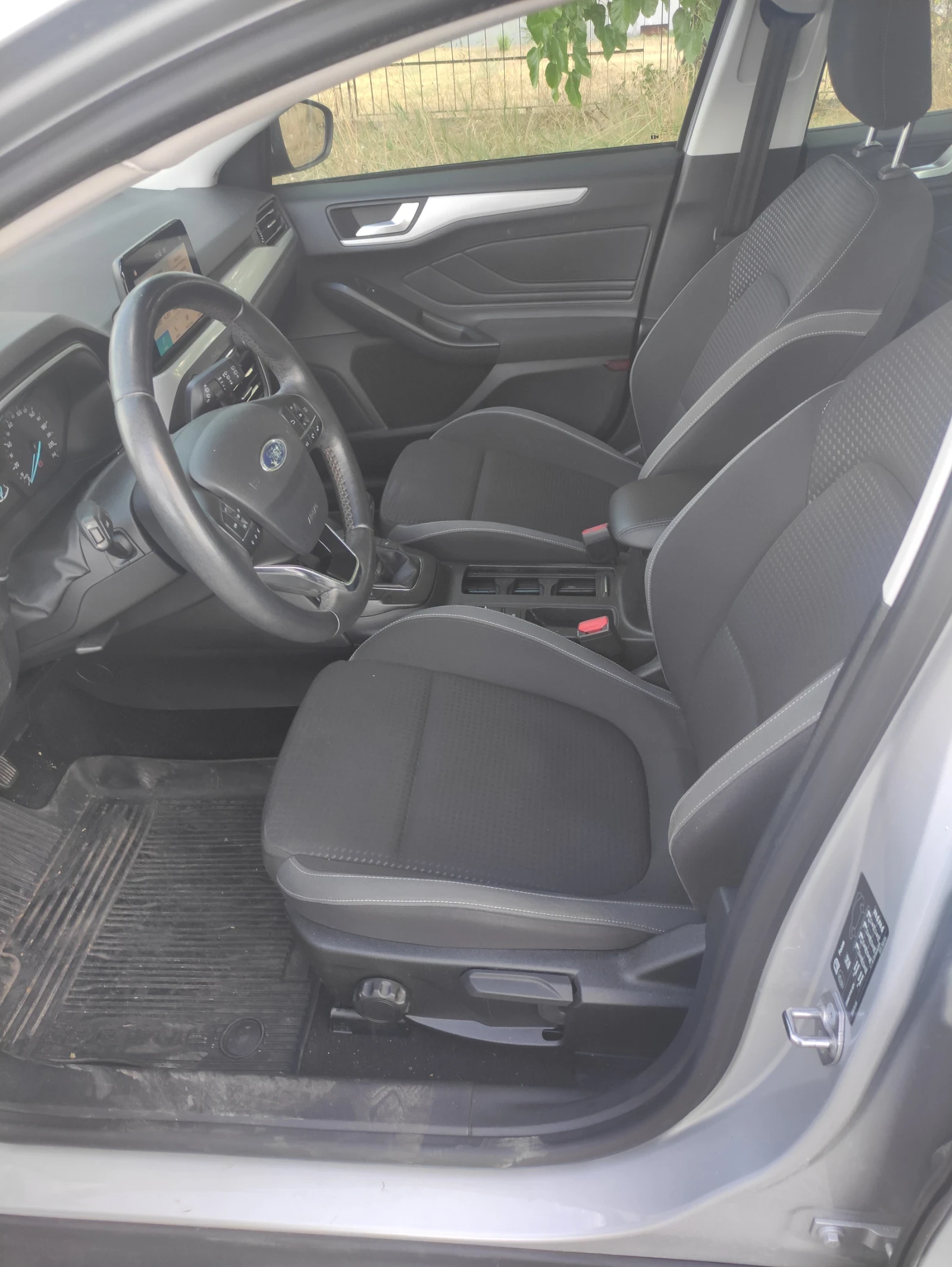 Ford Focus 1.0 Ecoboost 125 к.с. от Мото Пфое, снимка 6 - Автомобили и джипове - 56105634