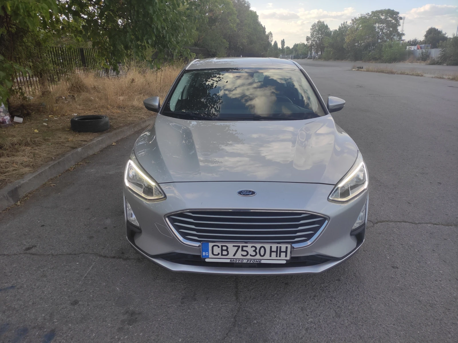 Ford Focus 1.0 Ecoboost 125 к.с. от Мото Пфое, снимка 2 - Автомобили и джипове - 56105634