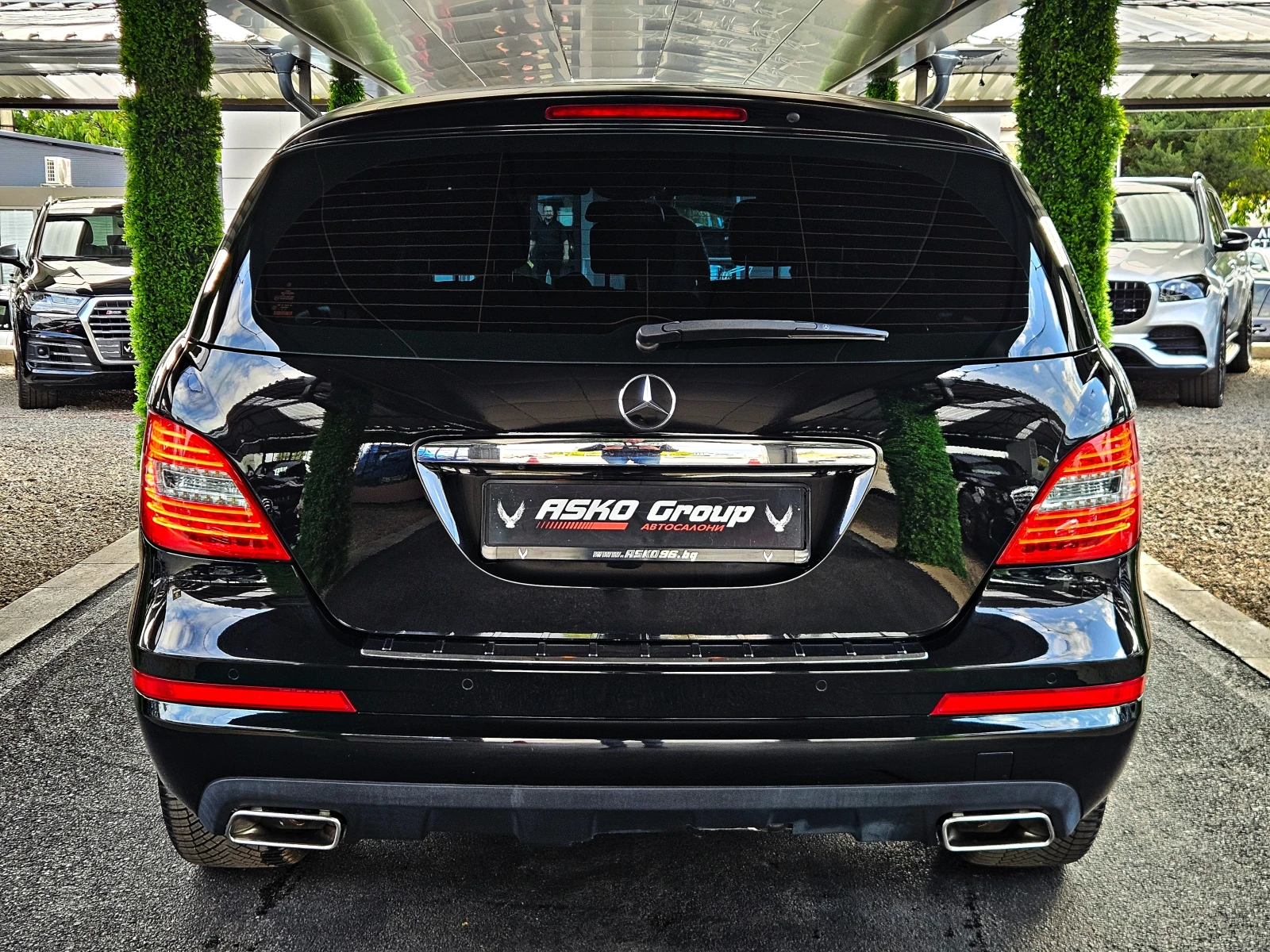 Mercedes-Benz R 350 LОNG/AMG/4MATIC/GERMANY/CAMERA/ПОДГРЕВ/BLIND SPOT, снимка 5 - Автомобили и джипове - 56272093