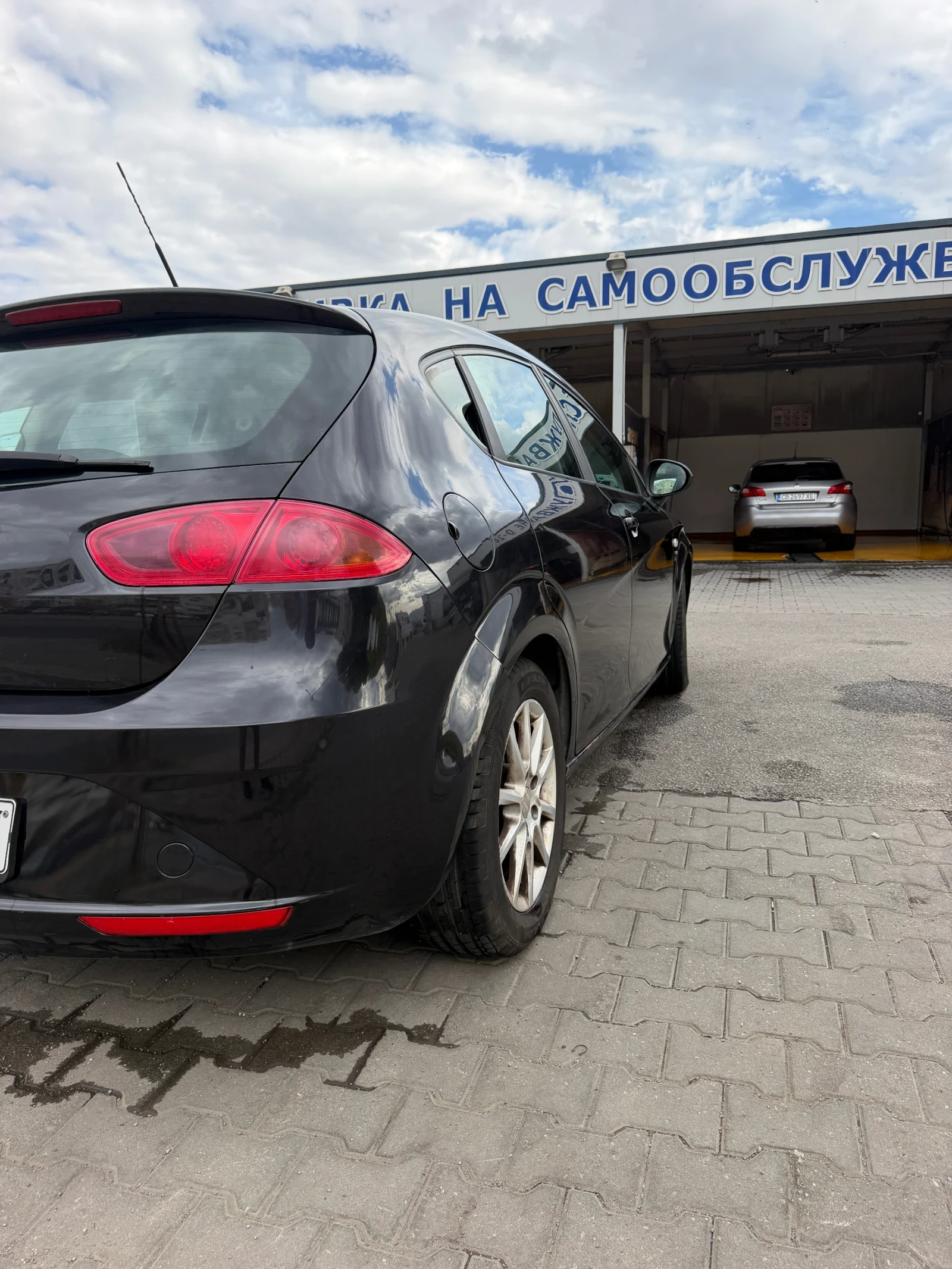 Seat Leon 1.4 TSI, снимка 7 - Автомобили и джипове - 56431393