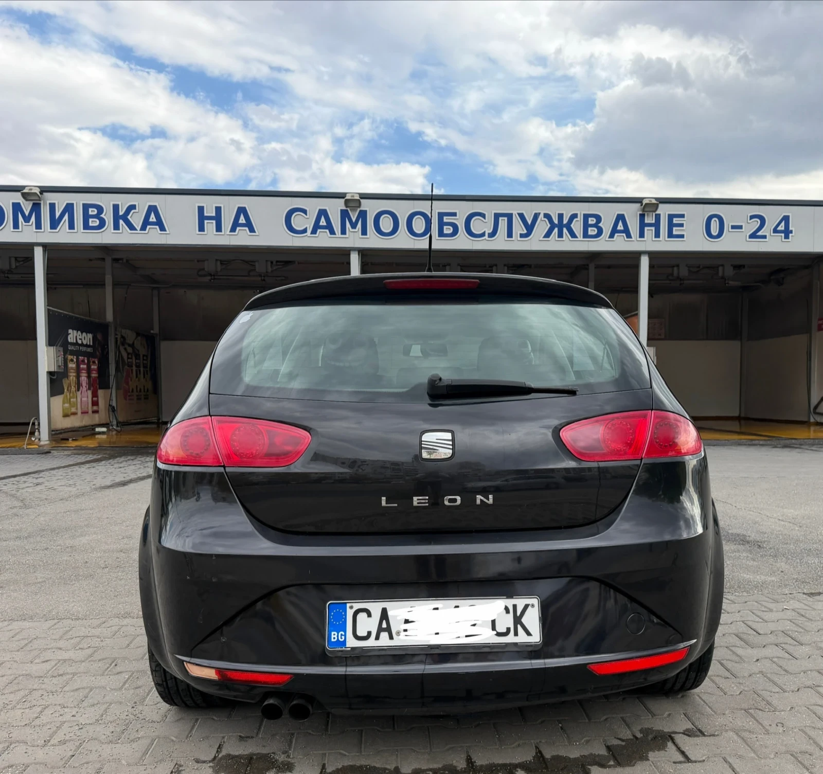 Seat Leon 1.4 TSI, снимка 6 - Автомобили и джипове - 56431393