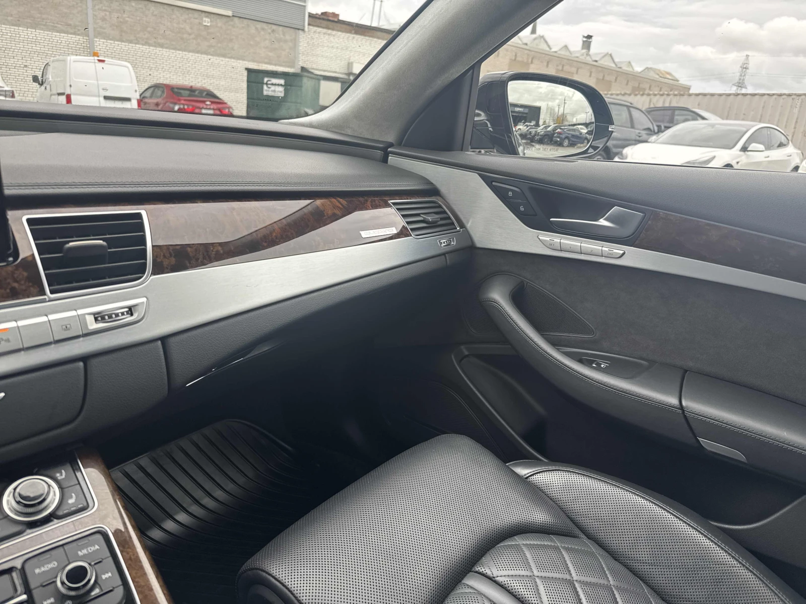 Audi A8 Matrix , Лизинг , Автокредит, снимка 16 - Автомобили и джипове - 56547391
