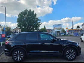VW Touareg Сервизна история в Германия!!! Pano 4Motion, снимка 4