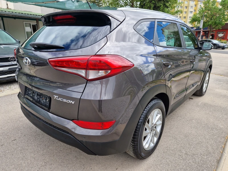 Hyundai Tucson 1.7CRDI EURO 6B, снимка 6 - Автомобили и джипове - 50449154