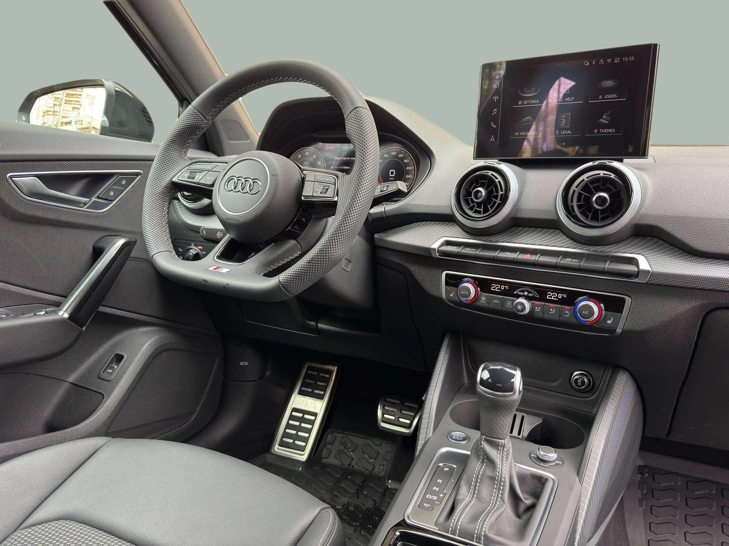 Audi Q2 Advanced 35 TFSI - изображение 7