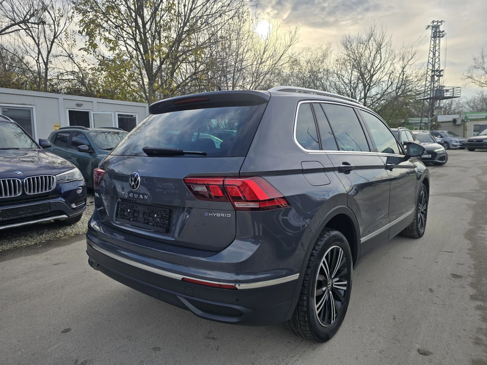 VW Tiguan 1.4TSI E HYBRID LIFE 245к.с DSG - изображение 4