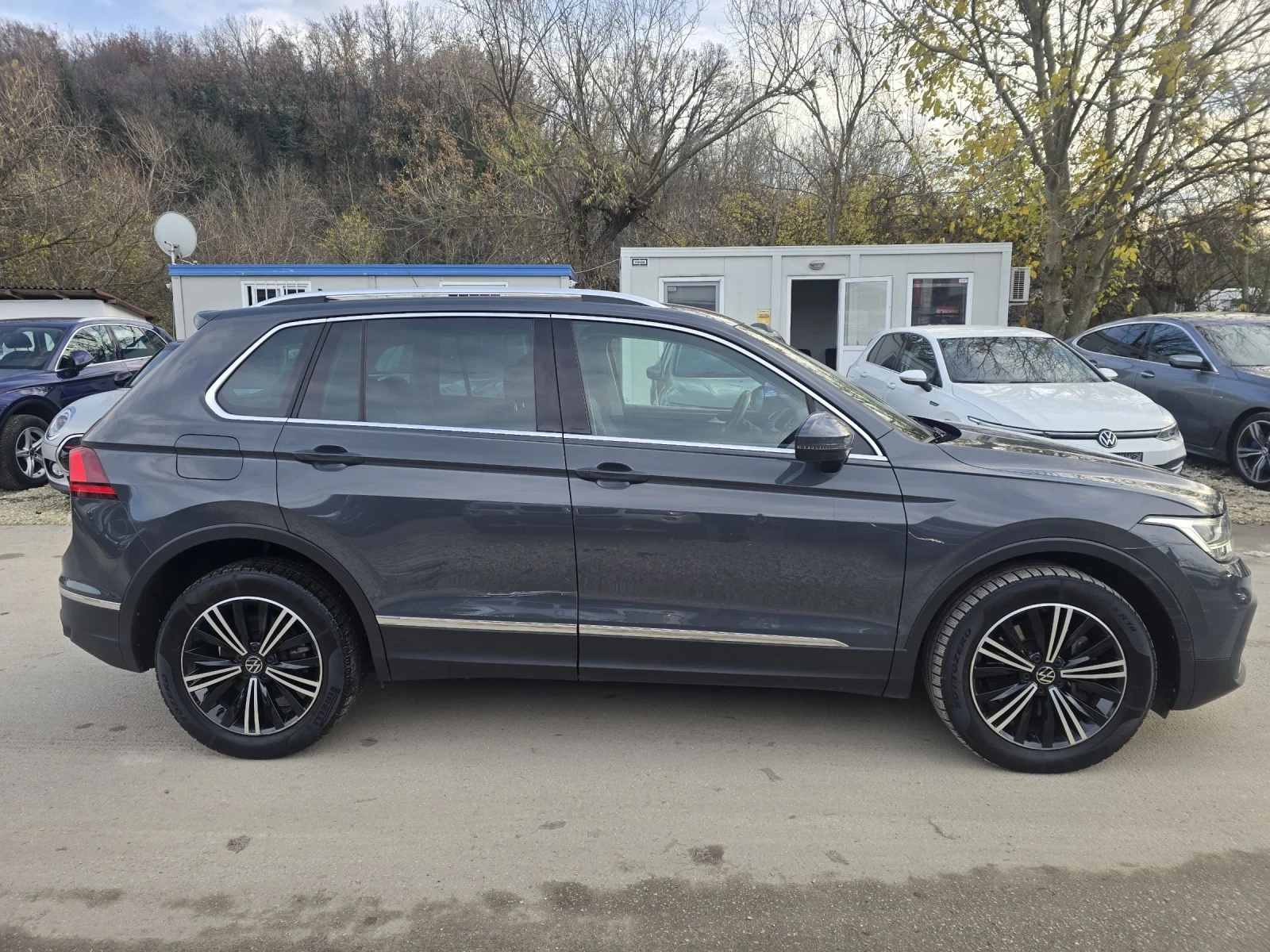VW Tiguan 1.4TSI E HYBRID LIFE 245к.с DSG - изображение 8