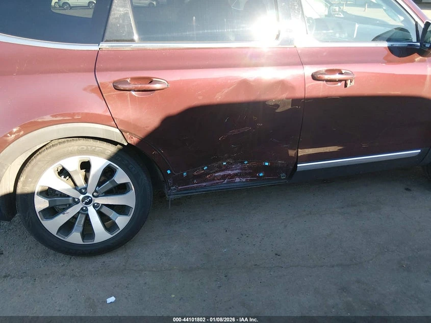 Kia Telluride 3.8l Ex, снимка 6 - Автомобили и джипове - 53773531