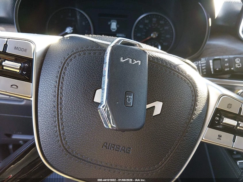 Kia Telluride 3.8l Ex, снимка 11 - Автомобили и джипове - 53773531