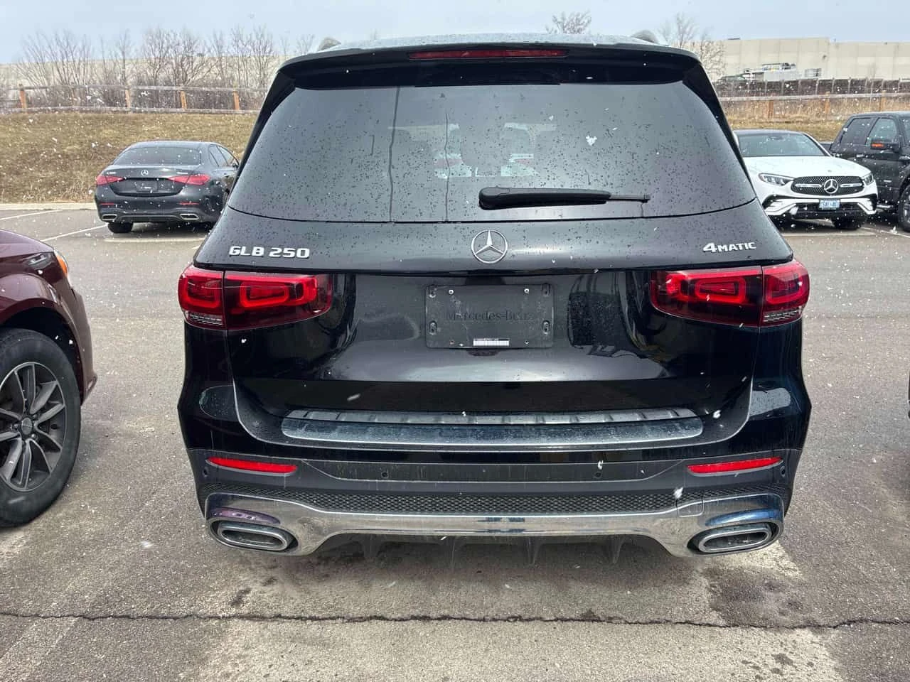 Mercedes-Benz GLB 250/CARFAX/ПАНОРАМА/360 КАМЕРИ/AMBIENT, снимка 5 - Автомобили и джипове - 53980750