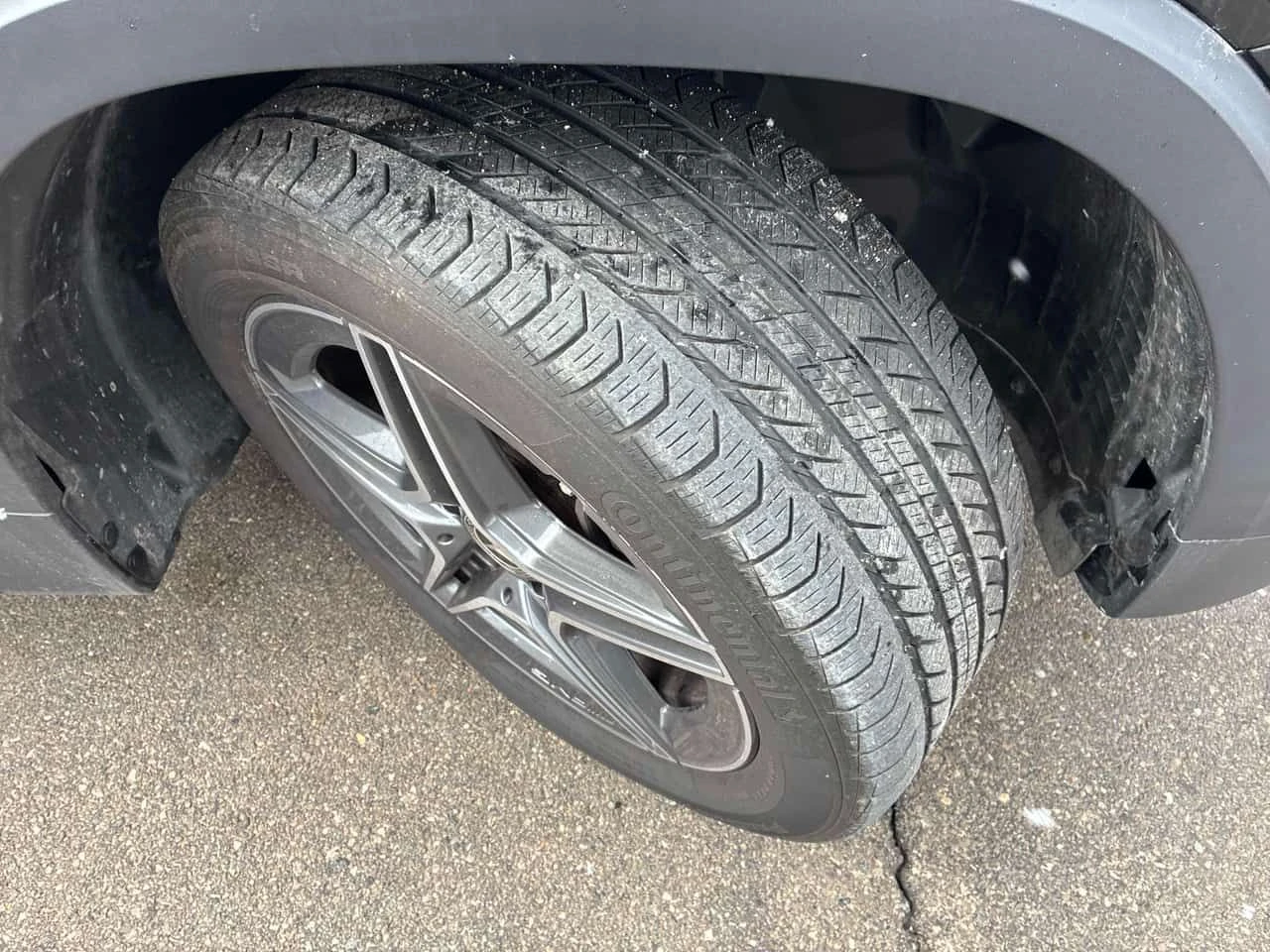 Mercedes-Benz GLB 250/CARFAX/ПАНОРАМА/360 КАМЕРИ/AMBIENT, снимка 6 - Автомобили и джипове - 53980750