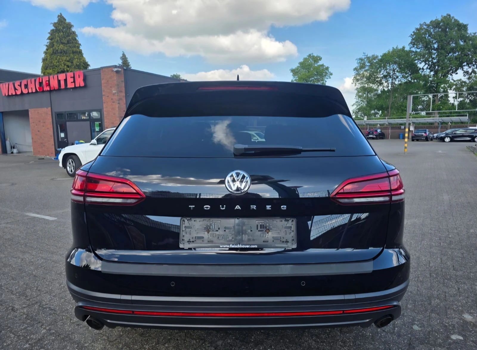 VW Touareg Сервизна история в Германия!!! Pano 4Motion, снимка 6 - Автомобили и джипове - 54771440