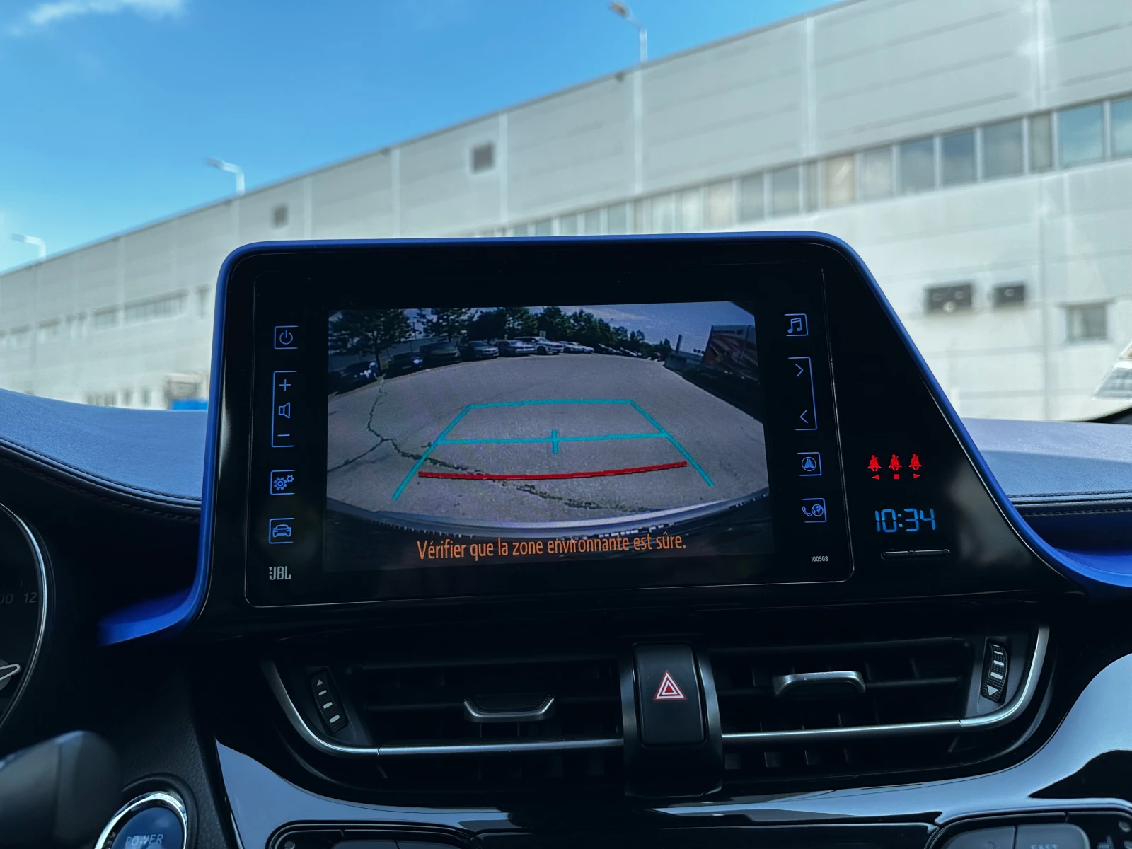 Toyota C-HR Graphic/Кожа/JBL/ГАРАНЦИЯ, снимка 13 - Автомобили и джипове - 54735021