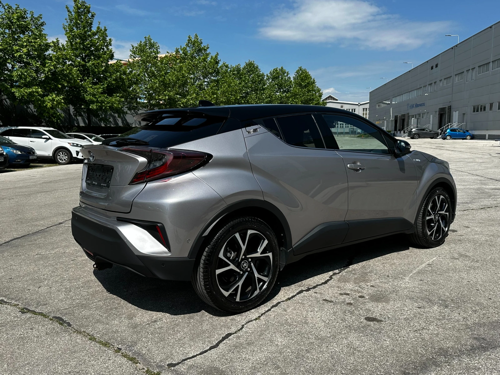 Toyota C-HR Graphic/Кожа/JBL/ГАРАНЦИЯ, снимка 4 - Автомобили и джипове - 54735021