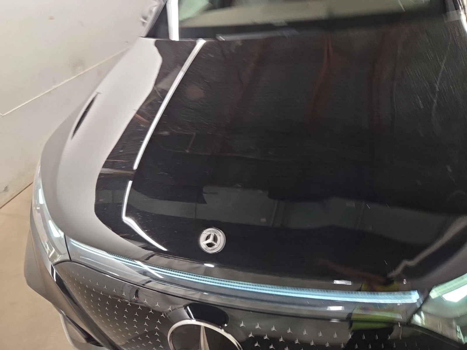 Mercedes-Benz EQE * 350 * CARFAX * Един собственик * Без инциденти *, снимка 16 - Автомобили и джипове - 55841885