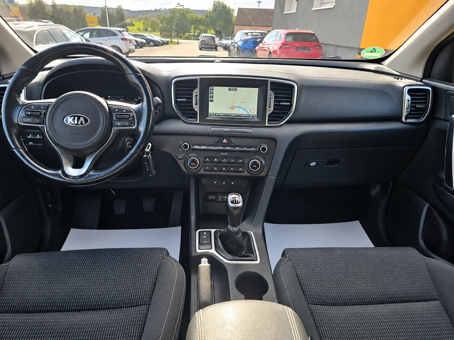 Kia Sportage Dream Team 4WD, снимка 12 - Автомобили и джипове - 56061812