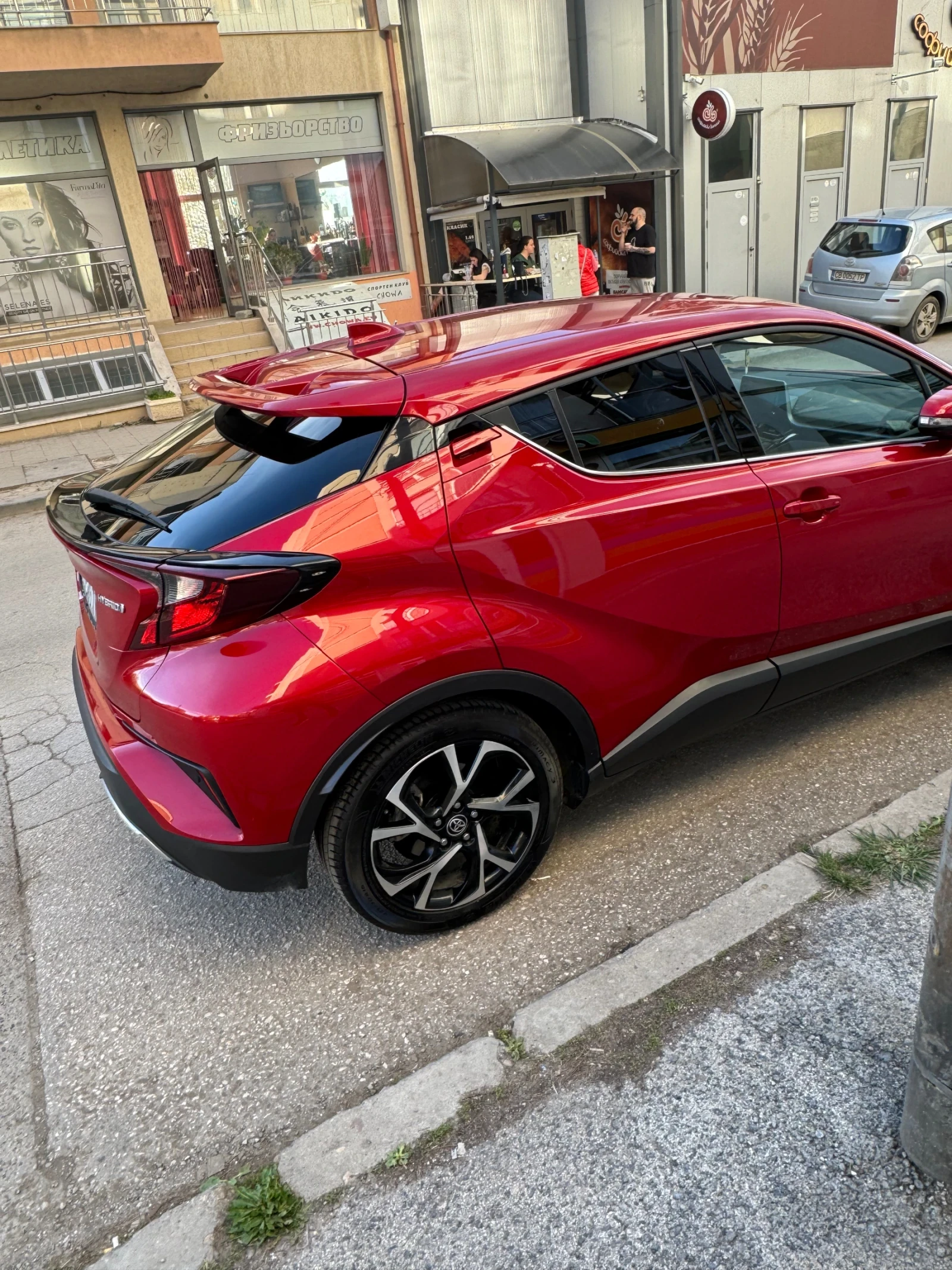 Toyota C-HR, снимка 2 - Автомобили и джипове - 56120160