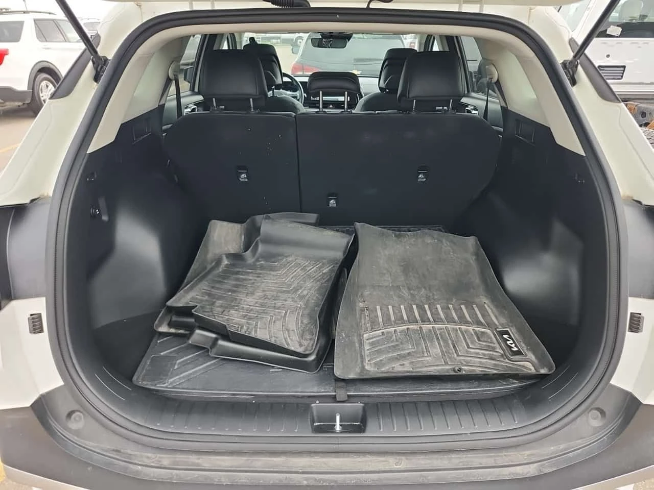 Kia Sportage * Awd Ex * CARFAX * БЕЗ ПЪРВОНАЧАЛНА ВНОСКА, снимка 14 - Автомобили и джипове - 56259696