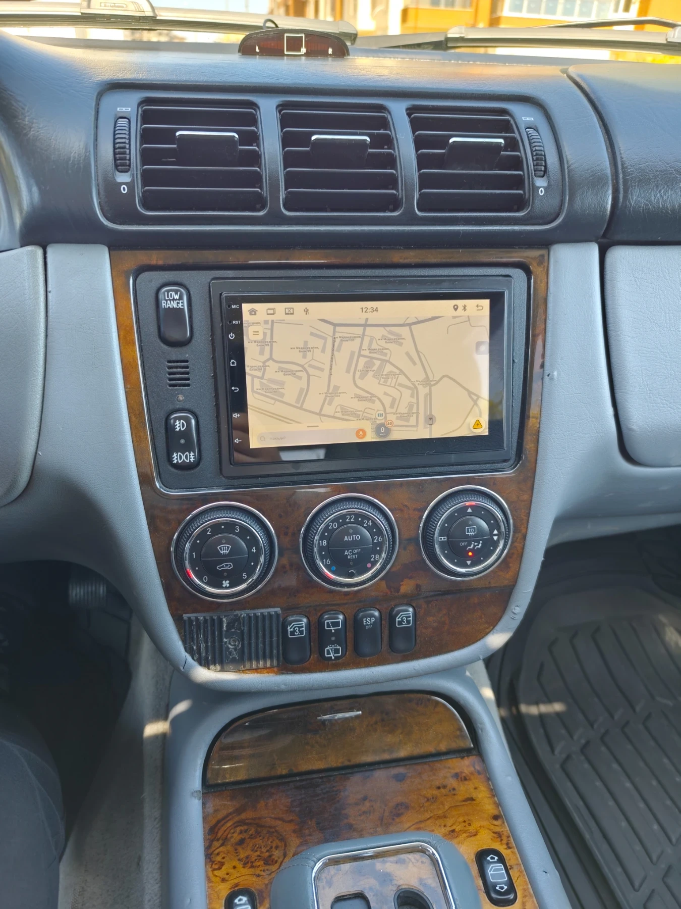 Mercedes-Benz ML 270, снимка 13 - Автомобили и джипове - 56641545