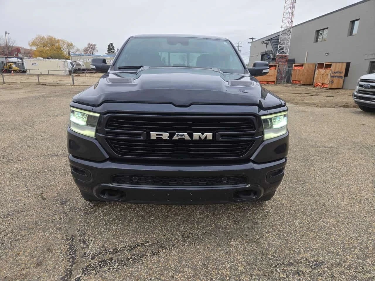 Dodge RAM 1500, снимка 6 - Автомобили и джипове - 56688579