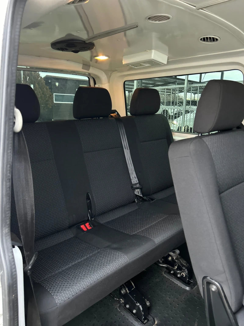 VW T5 Transporter 2.0tdi 140, снимка 13 - Бусове и автобуси - 53047576