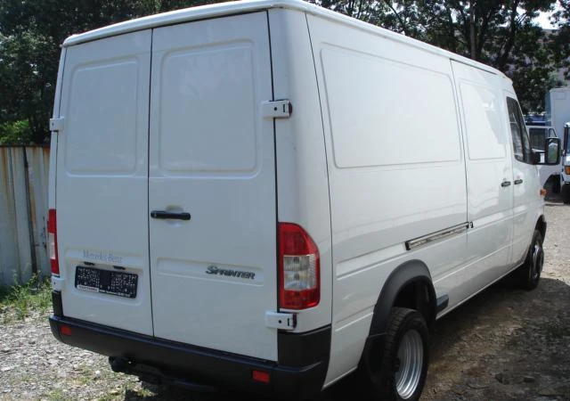 Mercedes-Benz Sprinter 413 CDI, снимка 7 - Бусове и автобуси - 2373278