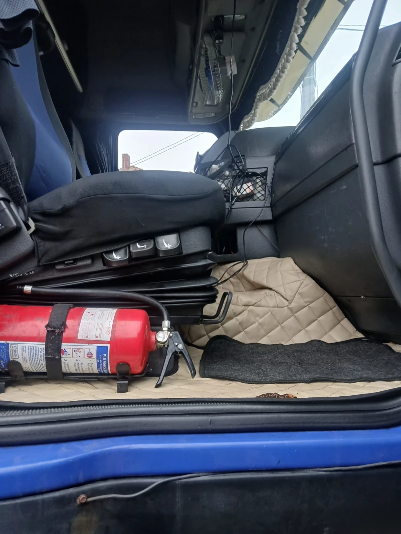 Volvo Fh, снимка 12 - Камиони - 51836067