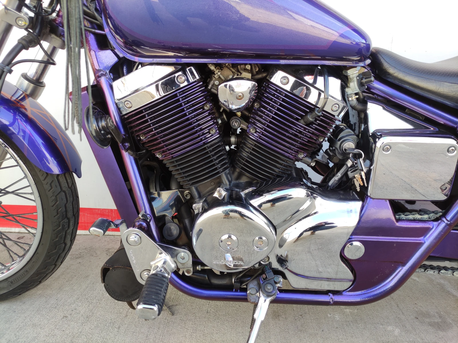 Honda Shadow Black Widow 750 - изображение 6