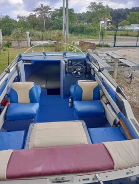 Моторна яхта Bayliner CAPRI 2100, снимка 4