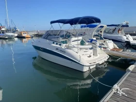 Моторна яхта Larson, снимка 1