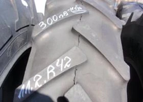 Гуми, снимка 2