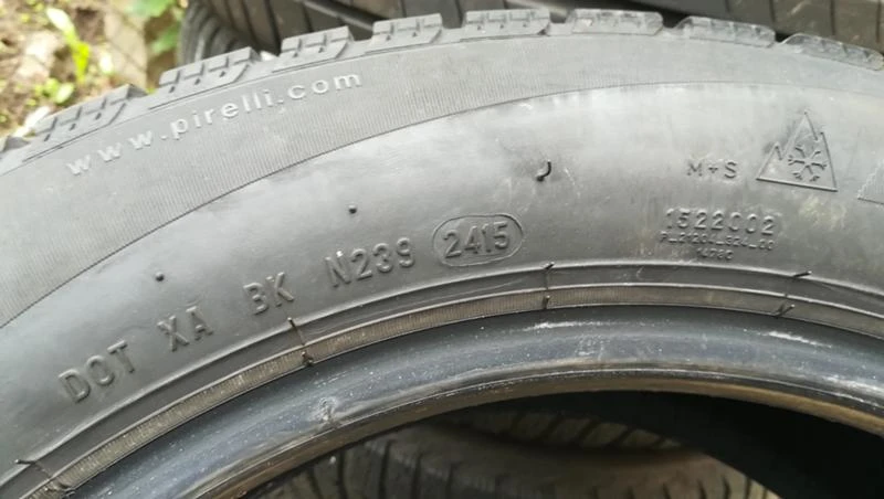 Гуми Зимни 205/55R16, снимка 11 - Гуми и джанти - 26823987