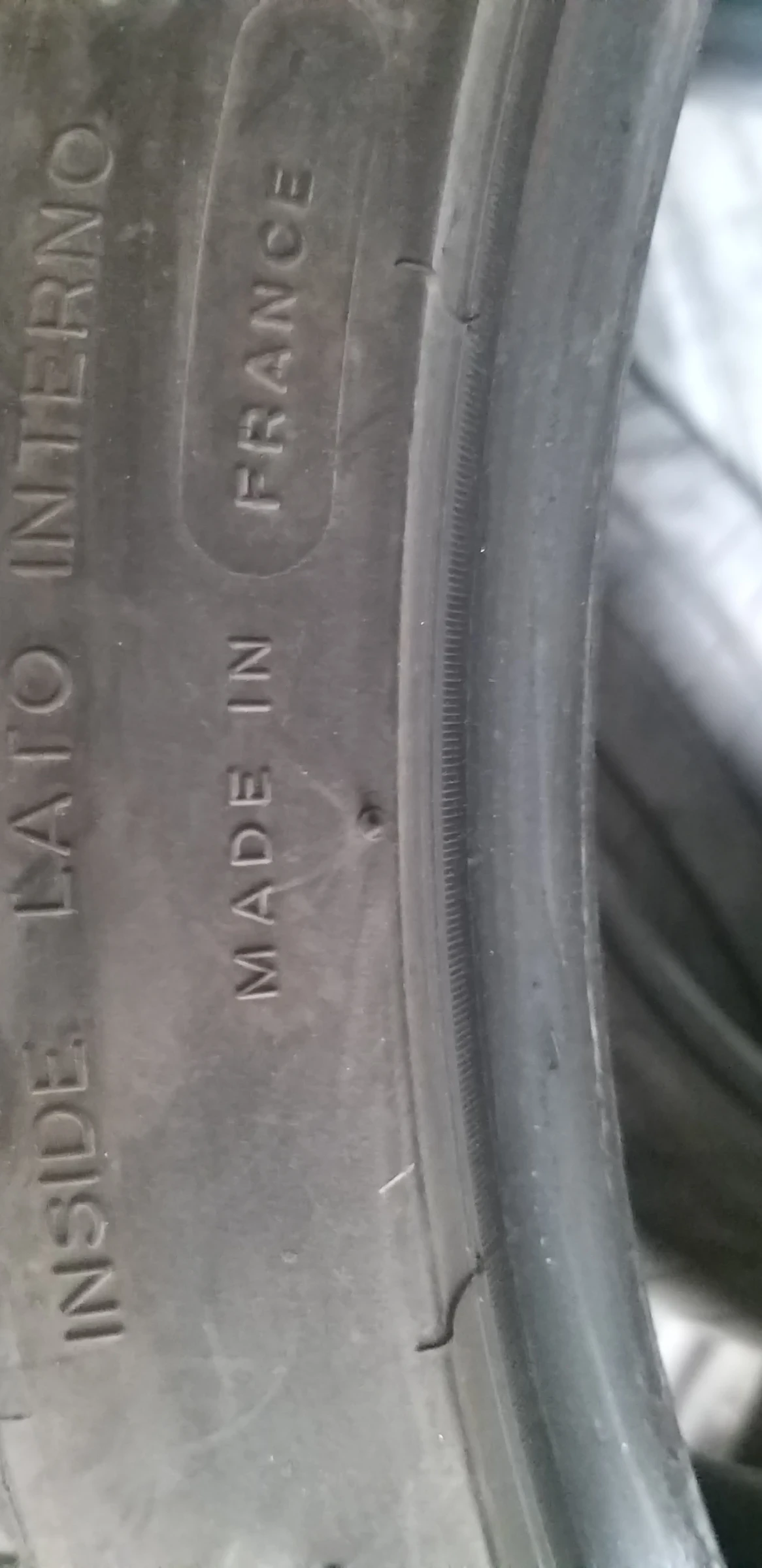 Гуми Летни 245/35R19, снимка 11 - Гуми и джанти - 54065400