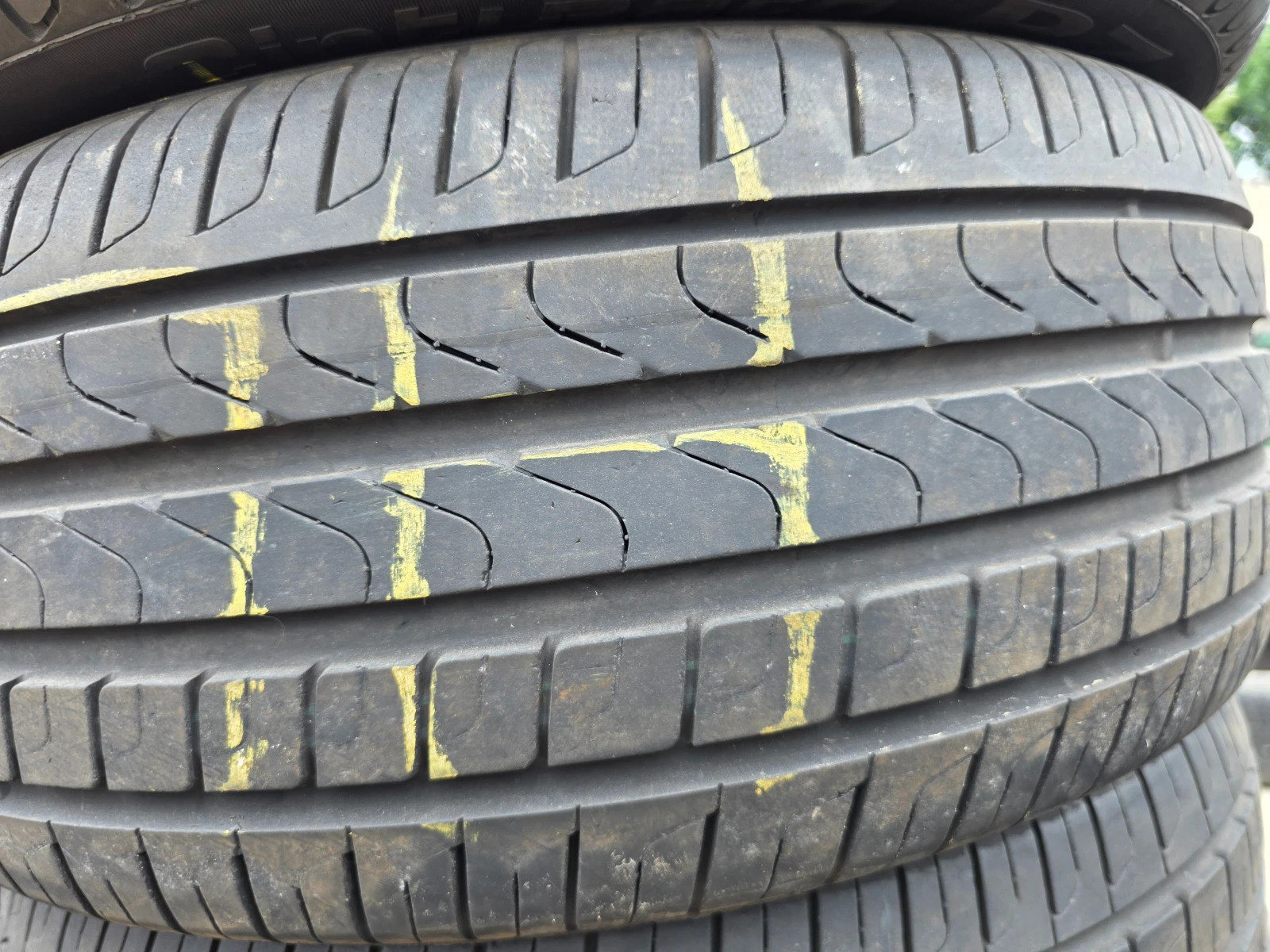 Гуми Летни 255/50R16, снимка 3 - Гуми и джанти - 55272462
