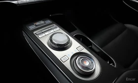 Genesis GV70 Signature Design Selection I, Panoramic sunroof, снимка 8