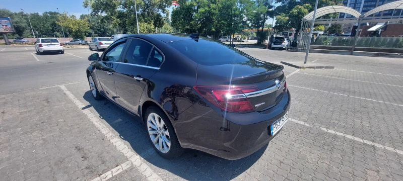 Opel Insignia, снимка 15 - Автомобили и джипове - 46559259