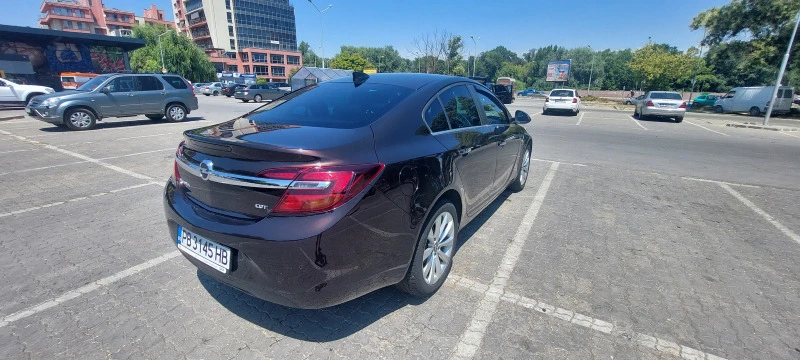 Opel Insignia, снимка 12 - Автомобили и джипове - 46559259